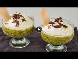 Creamy fruit dessert in 5 minutes! Everyone is looking for this recipe! Dessert without eggs and starch!
